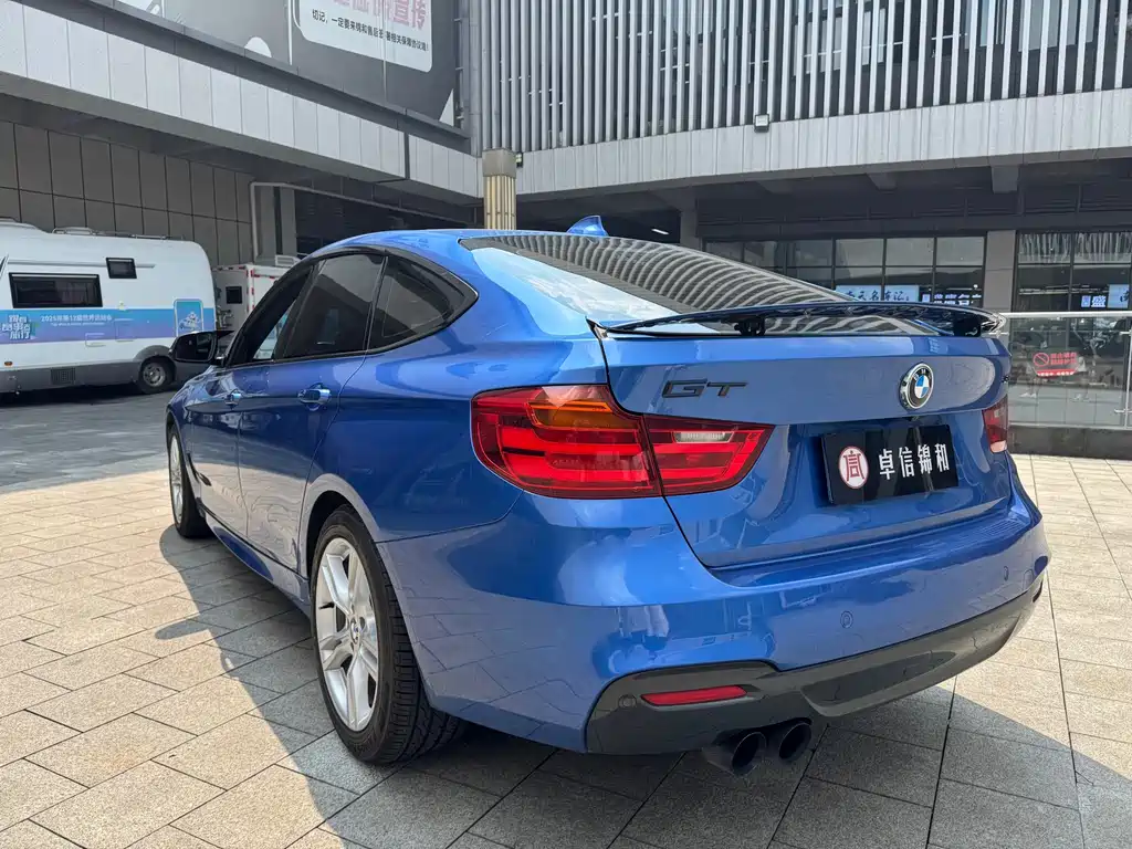 BMW 3 Series GT 2015 — фото 12