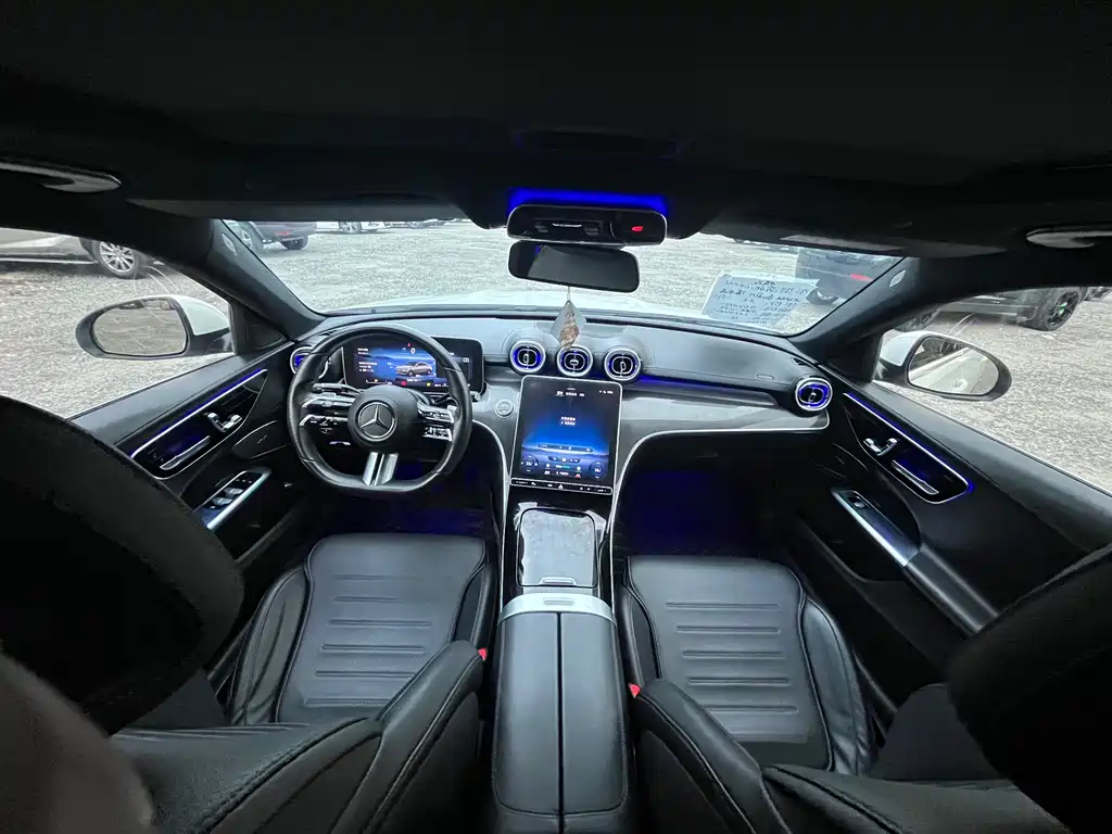 Mercedes-Benz C-Class 2022 — фото 10