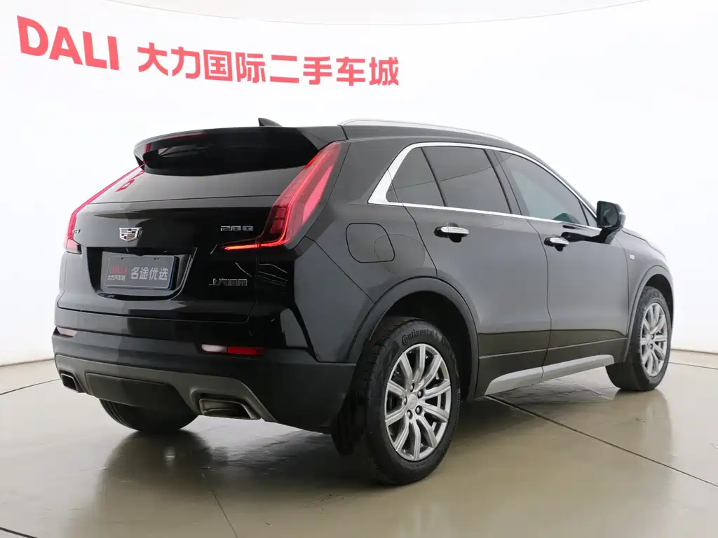 Cadillac XT4 2022 — фото 5
