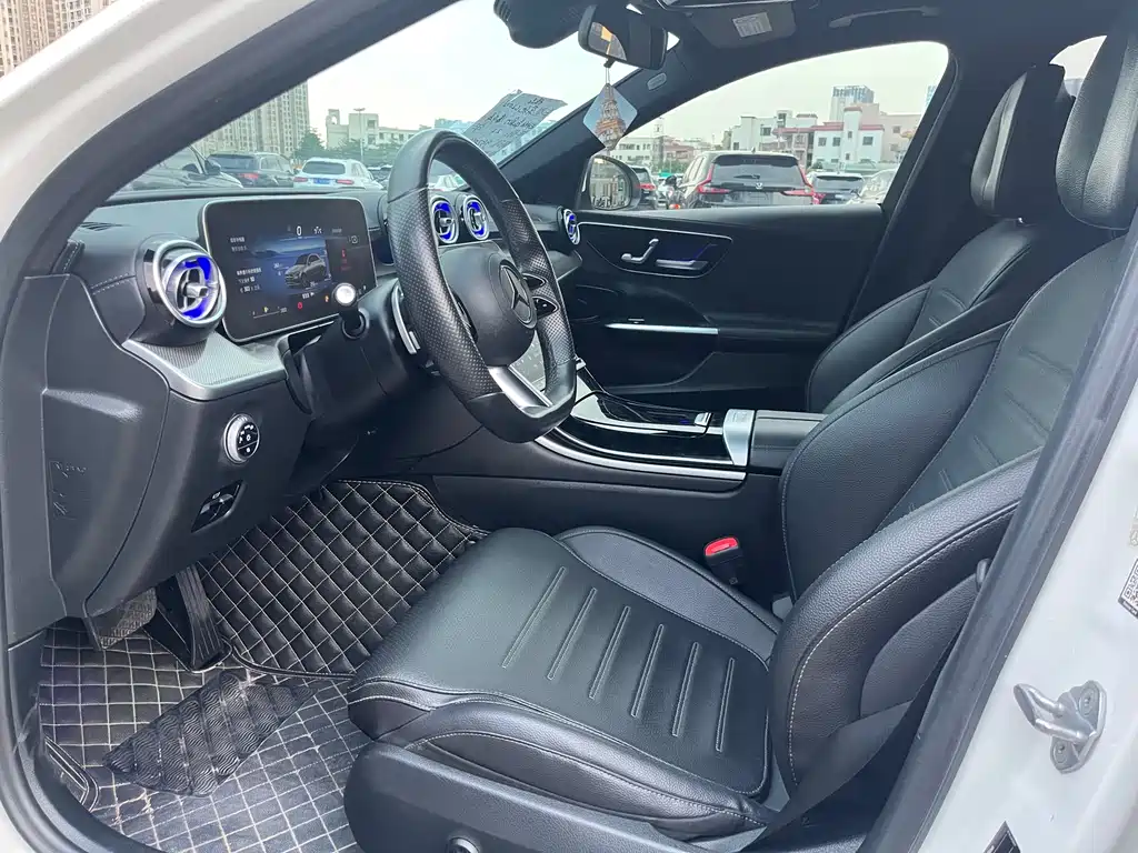 Mercedes-Benz C-Class 2022 — фото 13