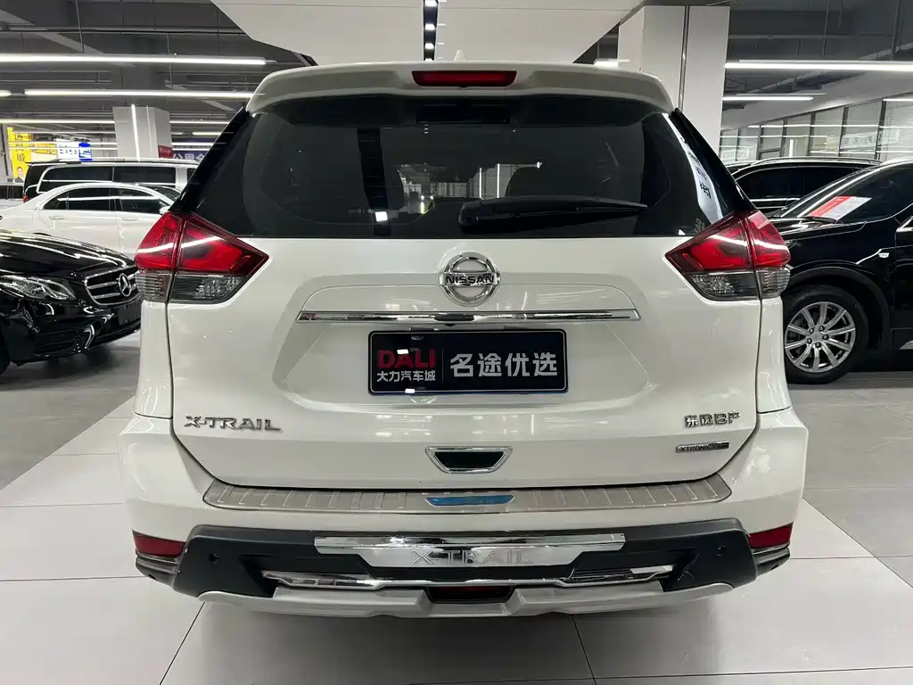 Nissan X-Trail 2020 — фото 19