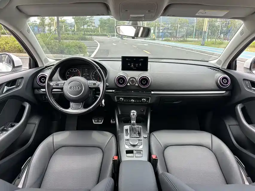 Audi A3 2017 — фото 13