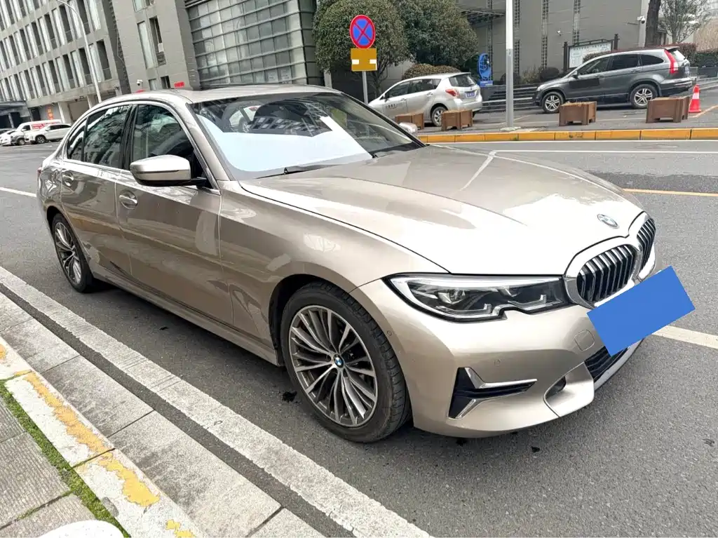 BMW 3 Series 2019 — фото 2