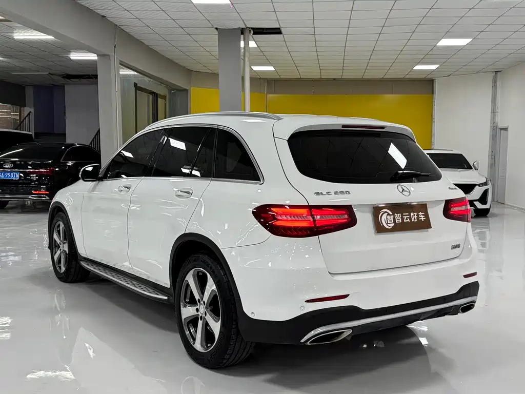 Mercedes-Benz GLC 2016