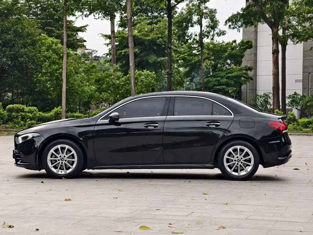 Mercedes-Benz A-Class 2021