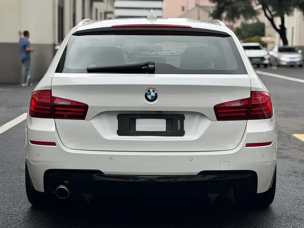 BMW 5 Series 2015