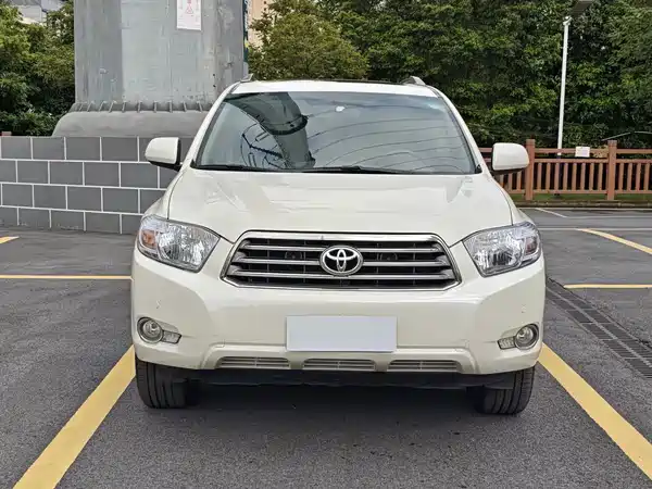 Toyota Highlander 2011