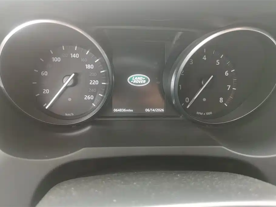 Land Rover Evoque 2018 — фото 14