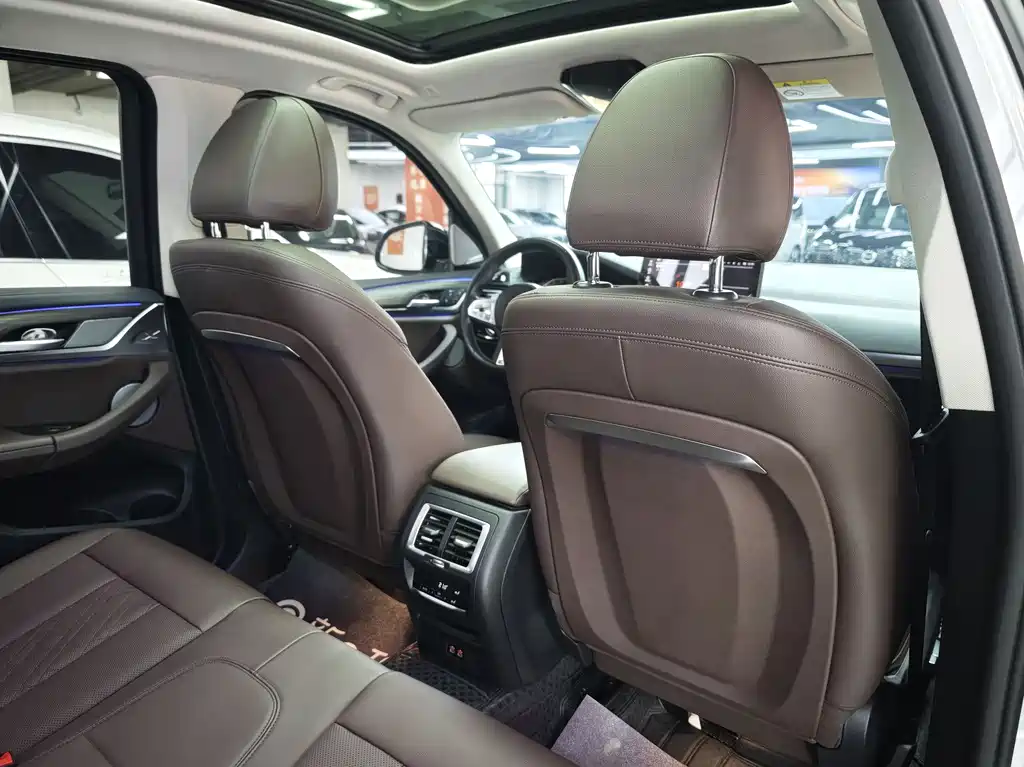 BMW X3 2022 — фото 10