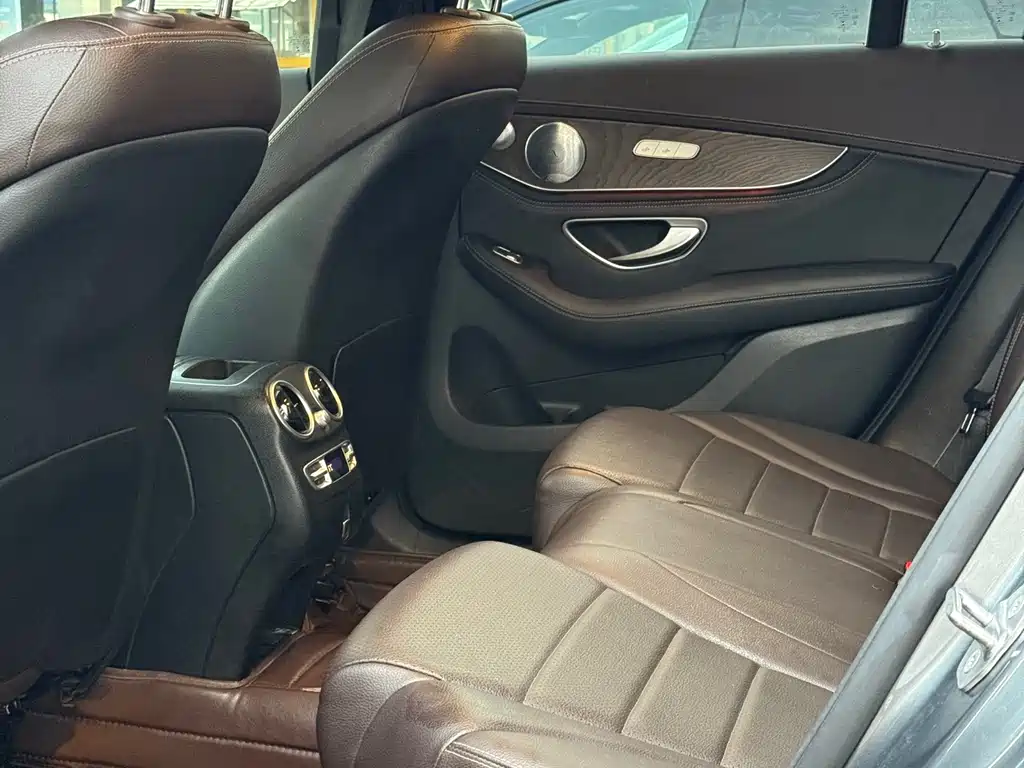 Mercedes-Benz GLC 2020