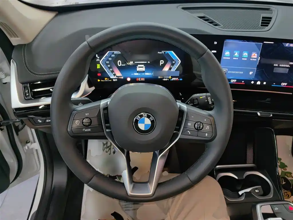 BMW X1 2024 — фото 11