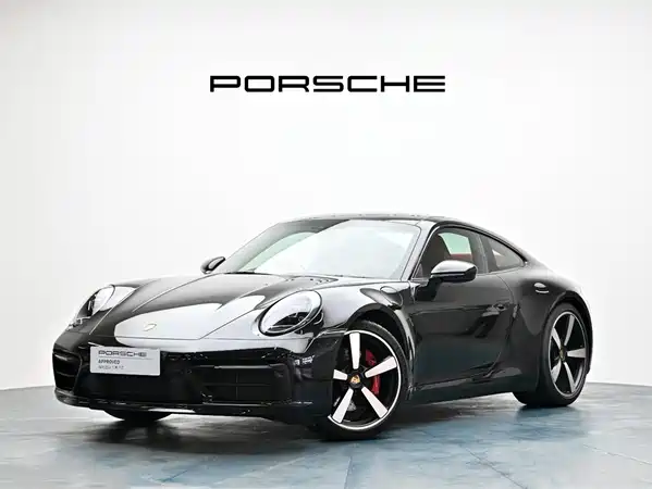 Porsche 911 2023