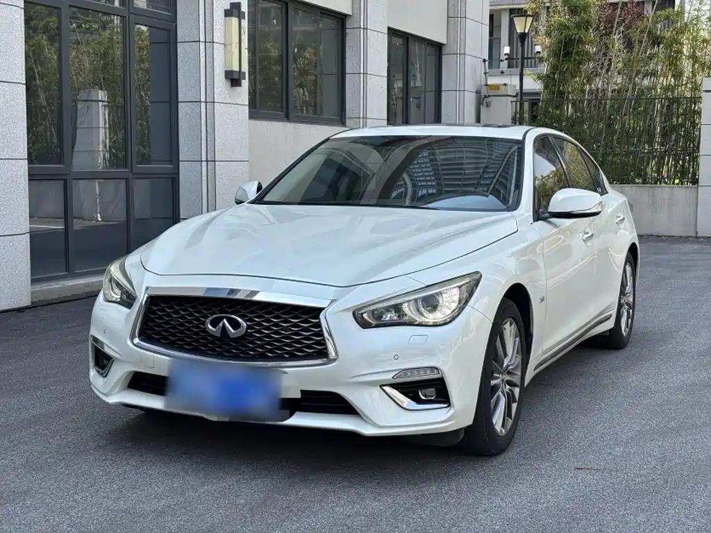 Infiniti Q50L 2019