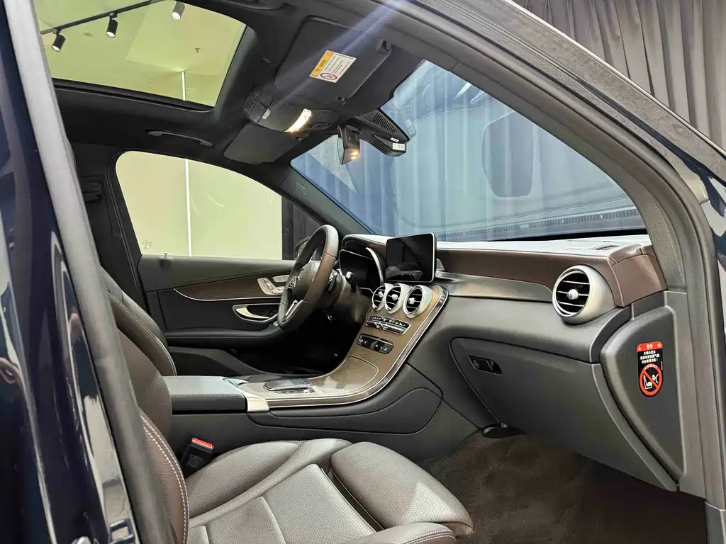 Mercedes-Benz GLC 2022 — фото 28