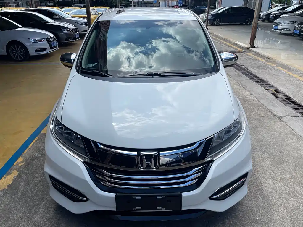 Honda Odyssey 2019 — фото 4