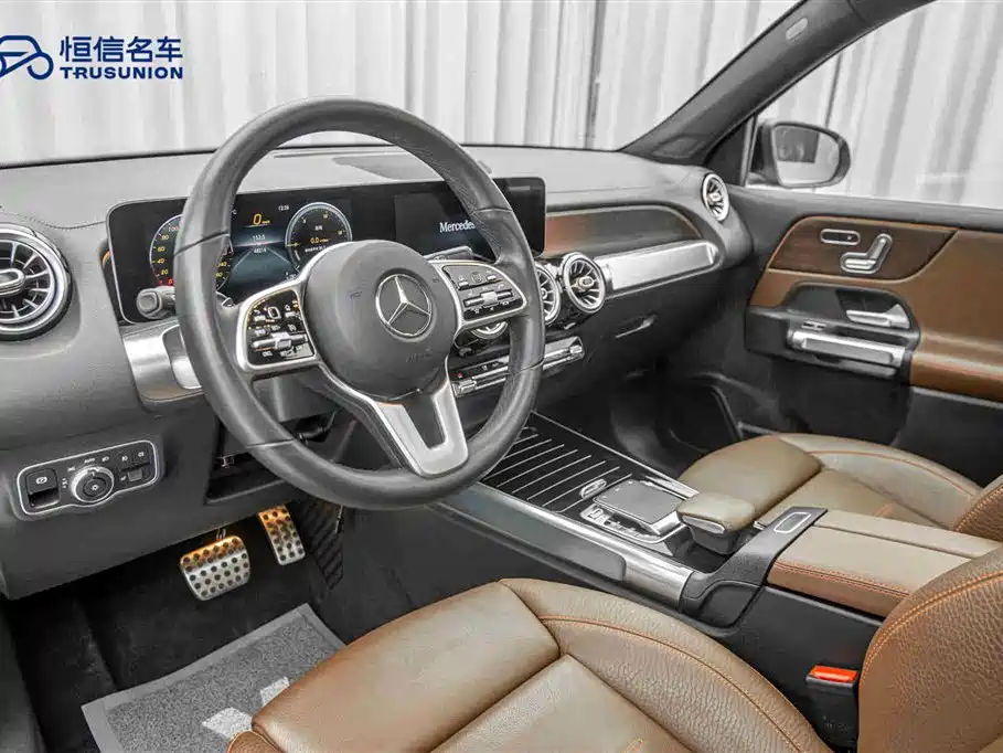 Mercedes-Benz GLB 2020 — фото 12