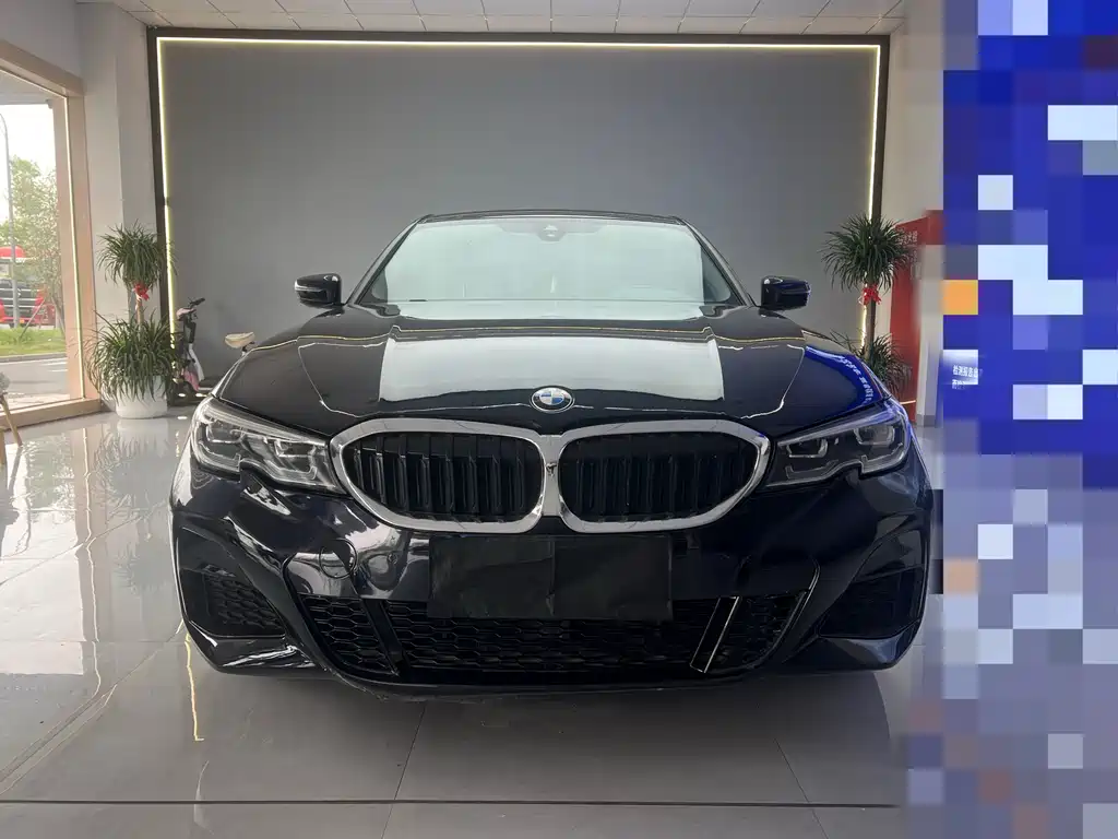 BMW 3 Series 2022