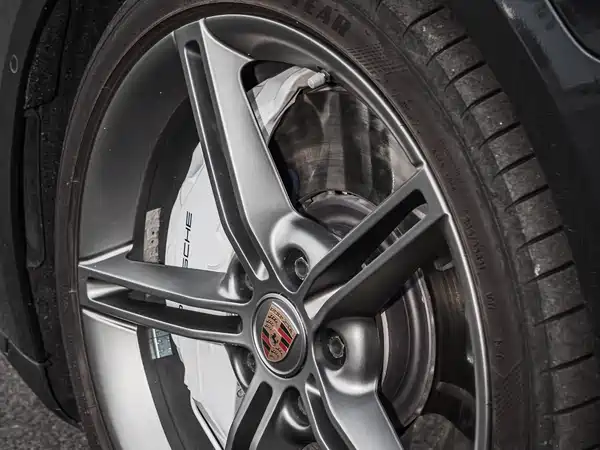 Porsche Taycan 2020