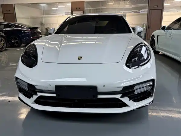 Porsche Panamera 2015