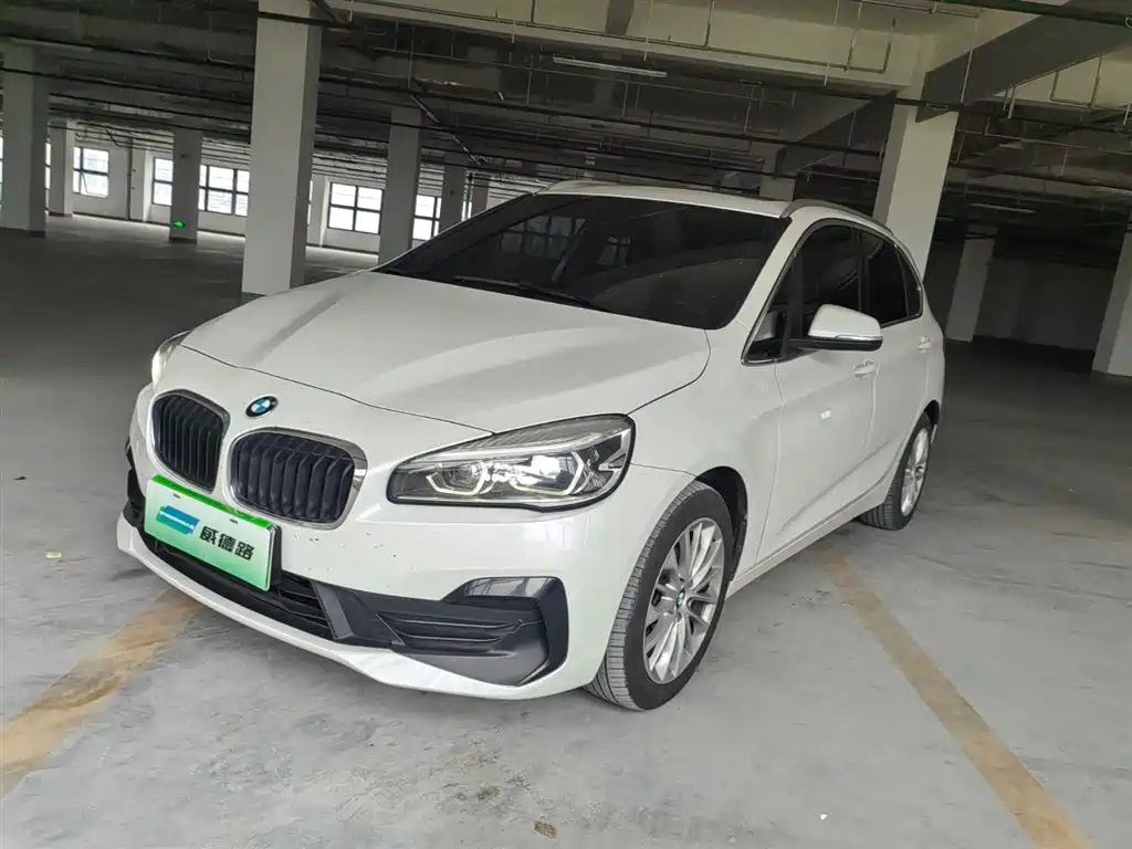 BMW 2 Series Active Tourer 2019 — фото 1