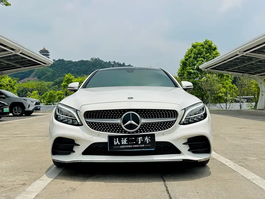 Mercedes-Benz C-Class 2019