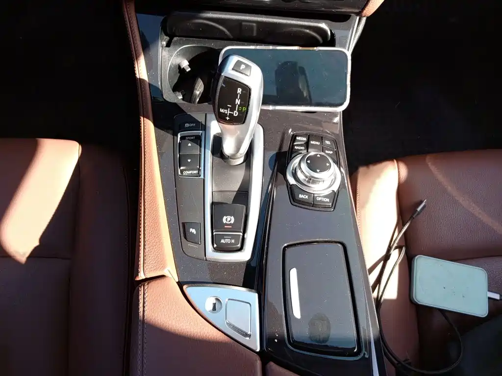 BMW 5 Series 2016