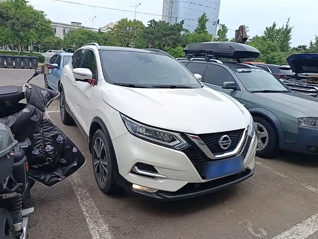 Nissan Qashqai 2022 — фото 4