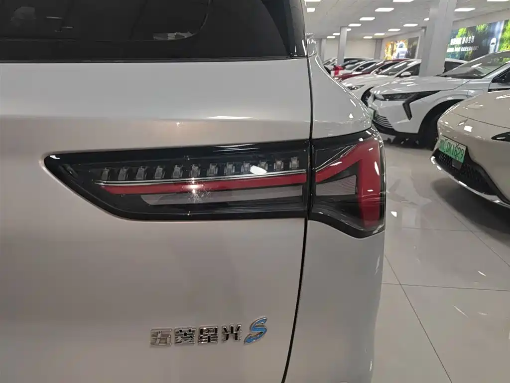Wuling Xingguang S 2024 — фото 8
