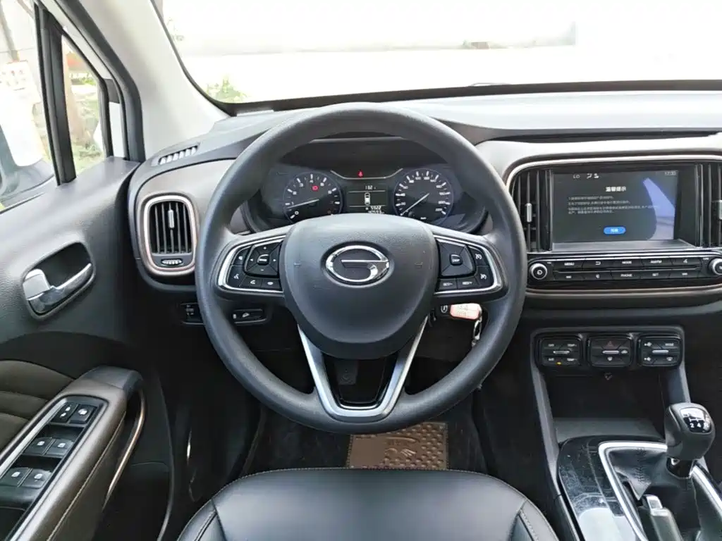 GAC Motor Trumpchi GS3 2018 — фото 11