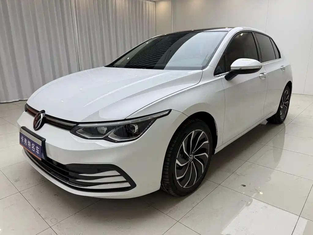 Volkswagen Golf 2022