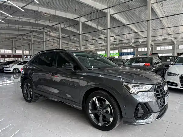 Audi Q3 2022