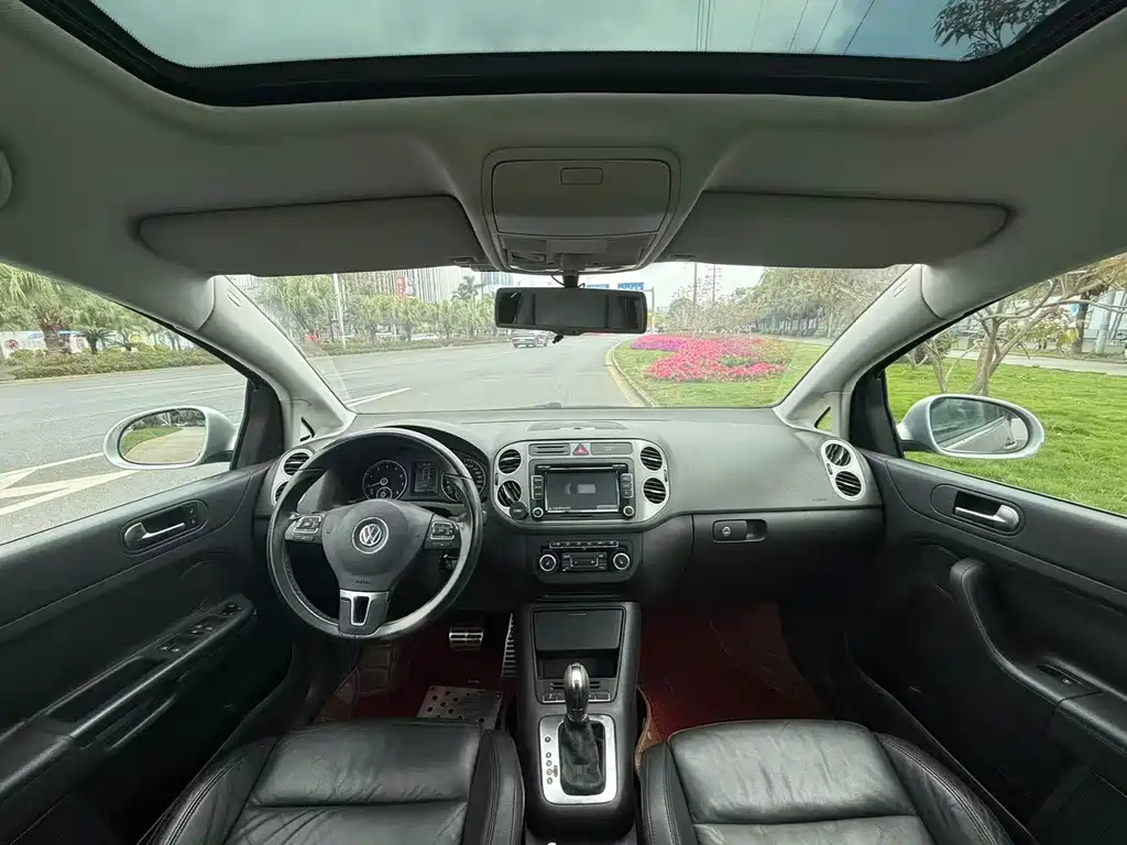 Volkswagen Golf 2014