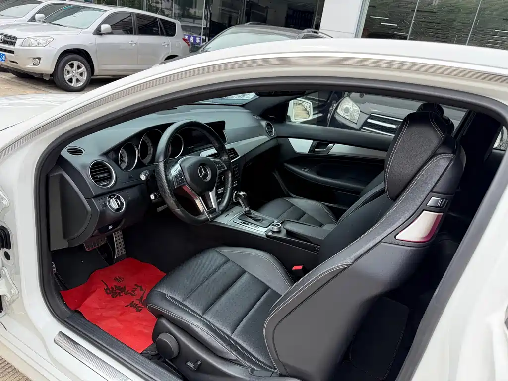 Mercedes-Benz C-Class 2014
