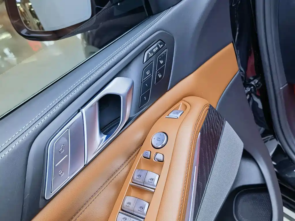 BMW X7 2022 — фото 11