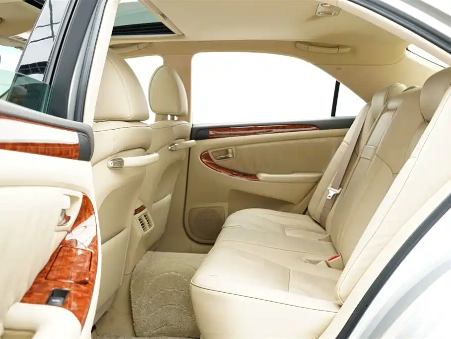Toyota Crown 2008 — фото 12