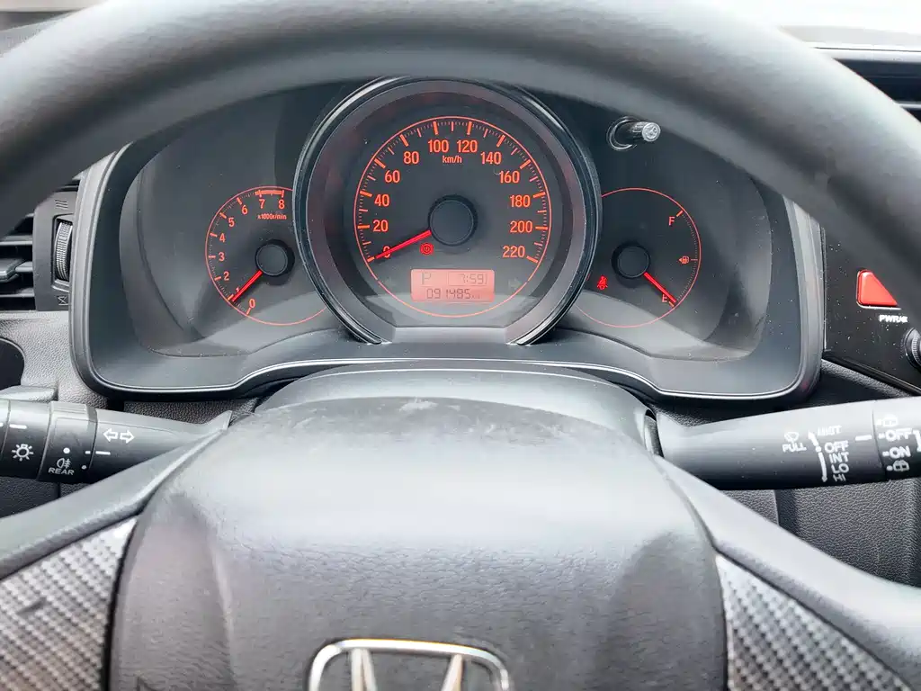 Honda Fit 2018 — фото 42