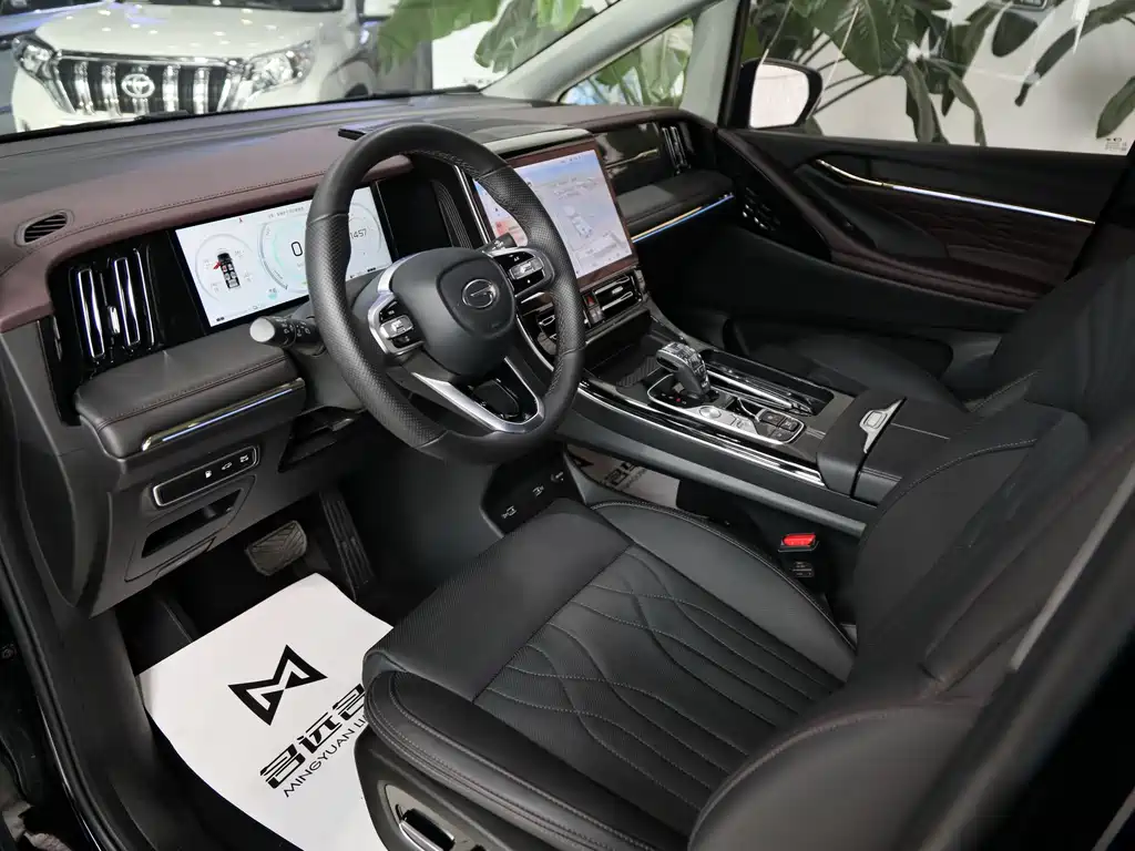GAC Motor Trumpchi M8 2025 — фото 6
