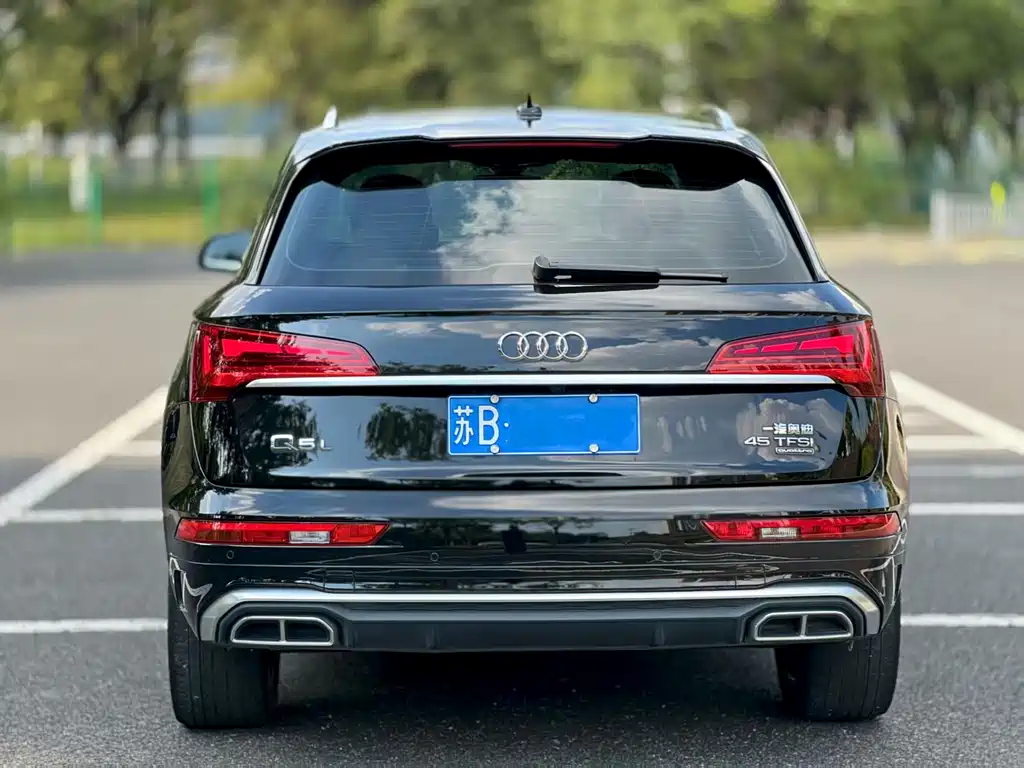 Audi Q5L 2022 — фото 9