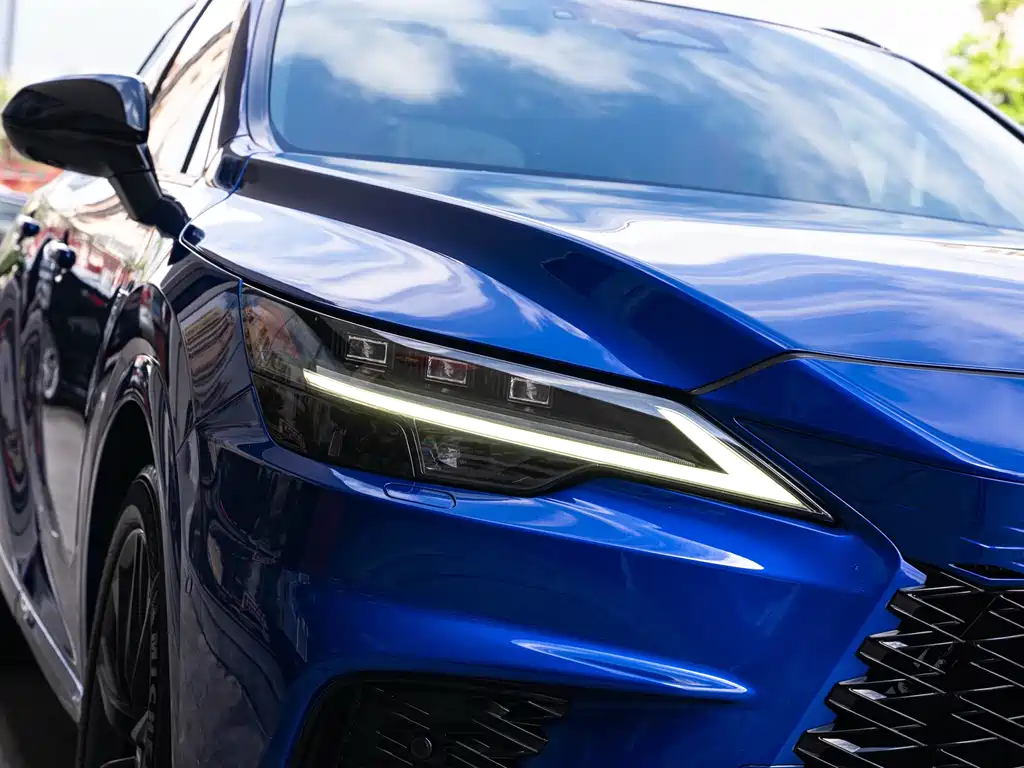 Lexus RX 2023
