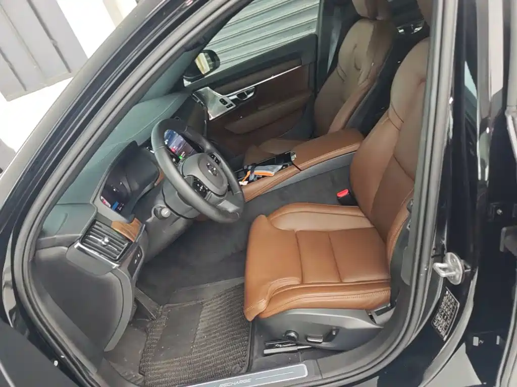 Volvo S90 PHEV 2024 — фото 15
