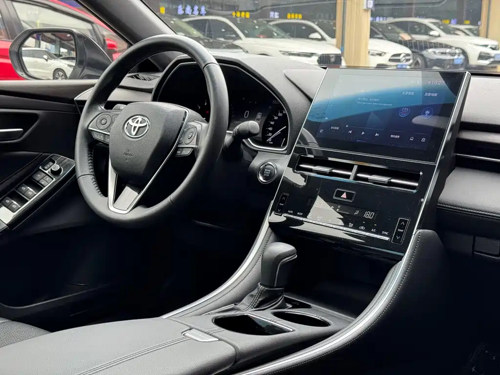 Toyota Avalon 2023 — фото 16