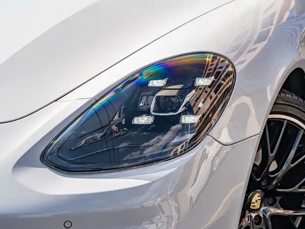 Porsche Panamera 2022