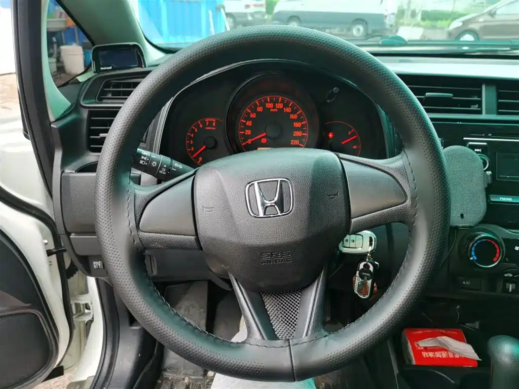 Honda Fit 2018 — фото 11