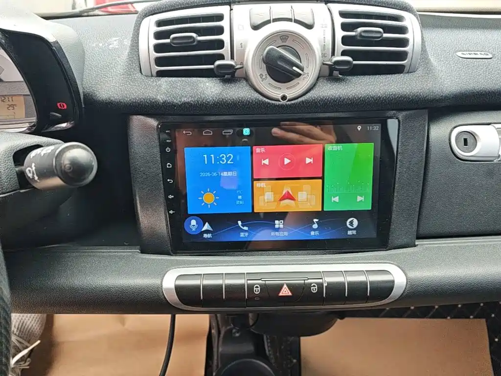 smart Fortwo 2014 — фото 13