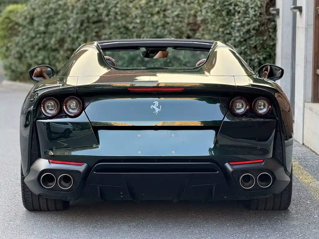 Ferrari 812 2023 — фото 4