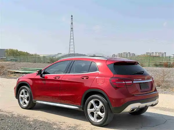 Mercedes-Benz GLA 2018