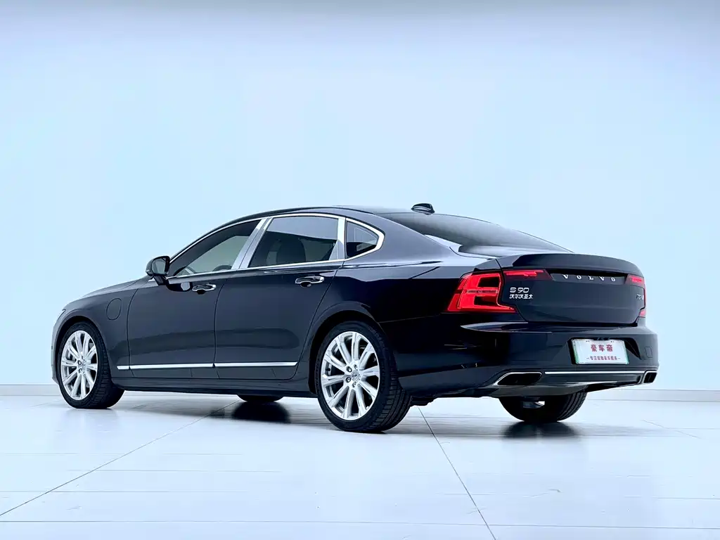 Volvo S90 PHEV 2020 — фото 3