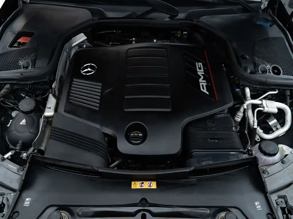 Mercedes-Benz AMG GT 2021 — фото 15