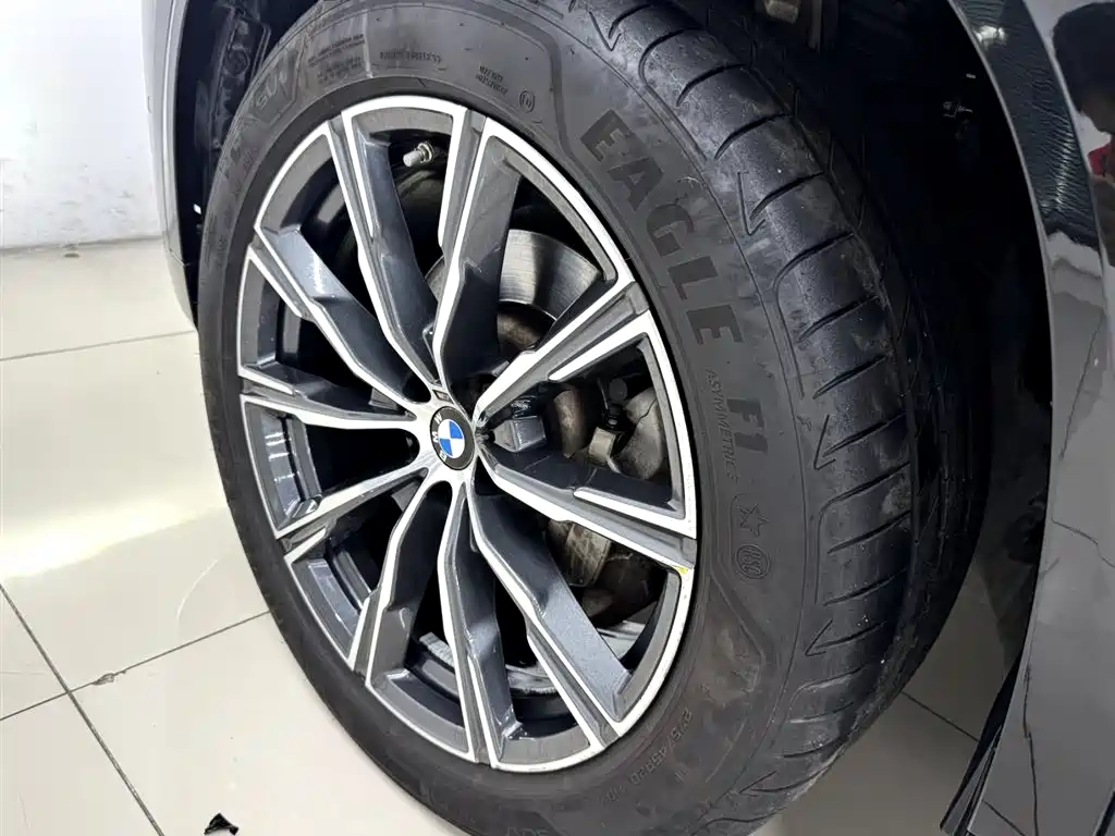 BMW X5 2022 — фото 18