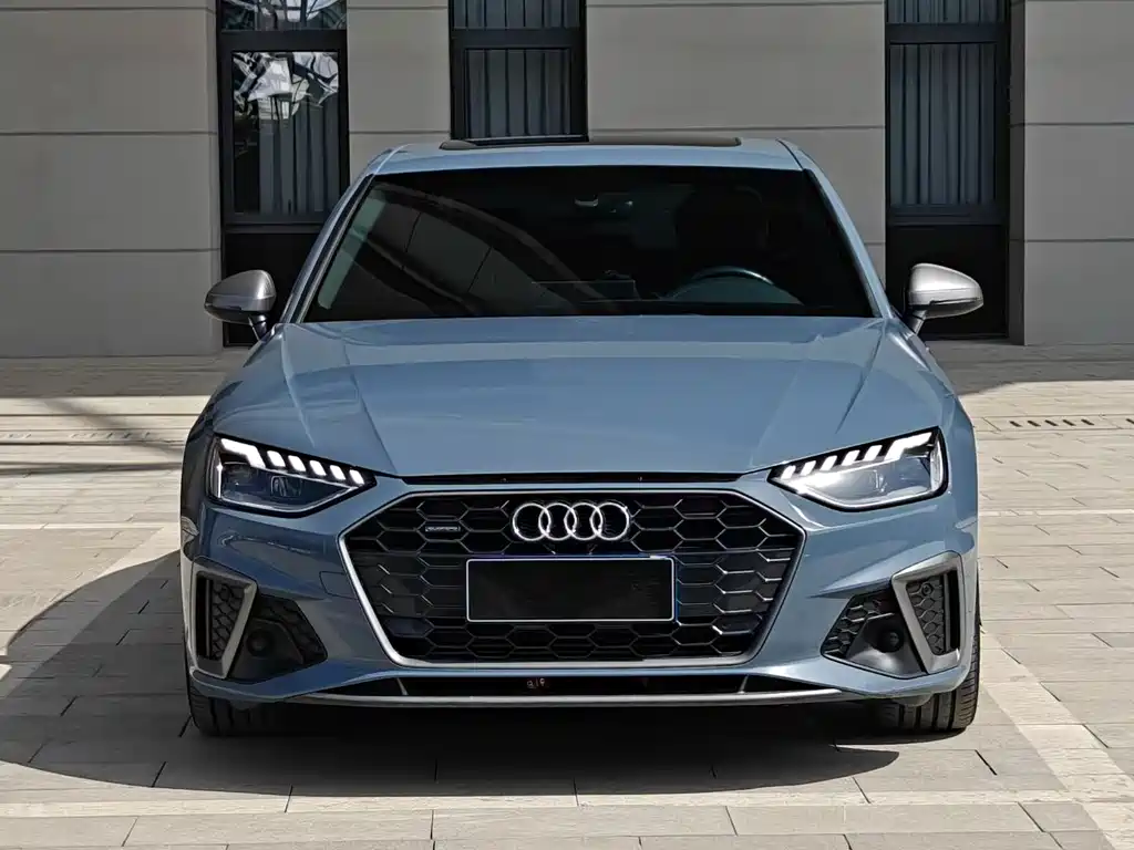 Audi A4L 2023